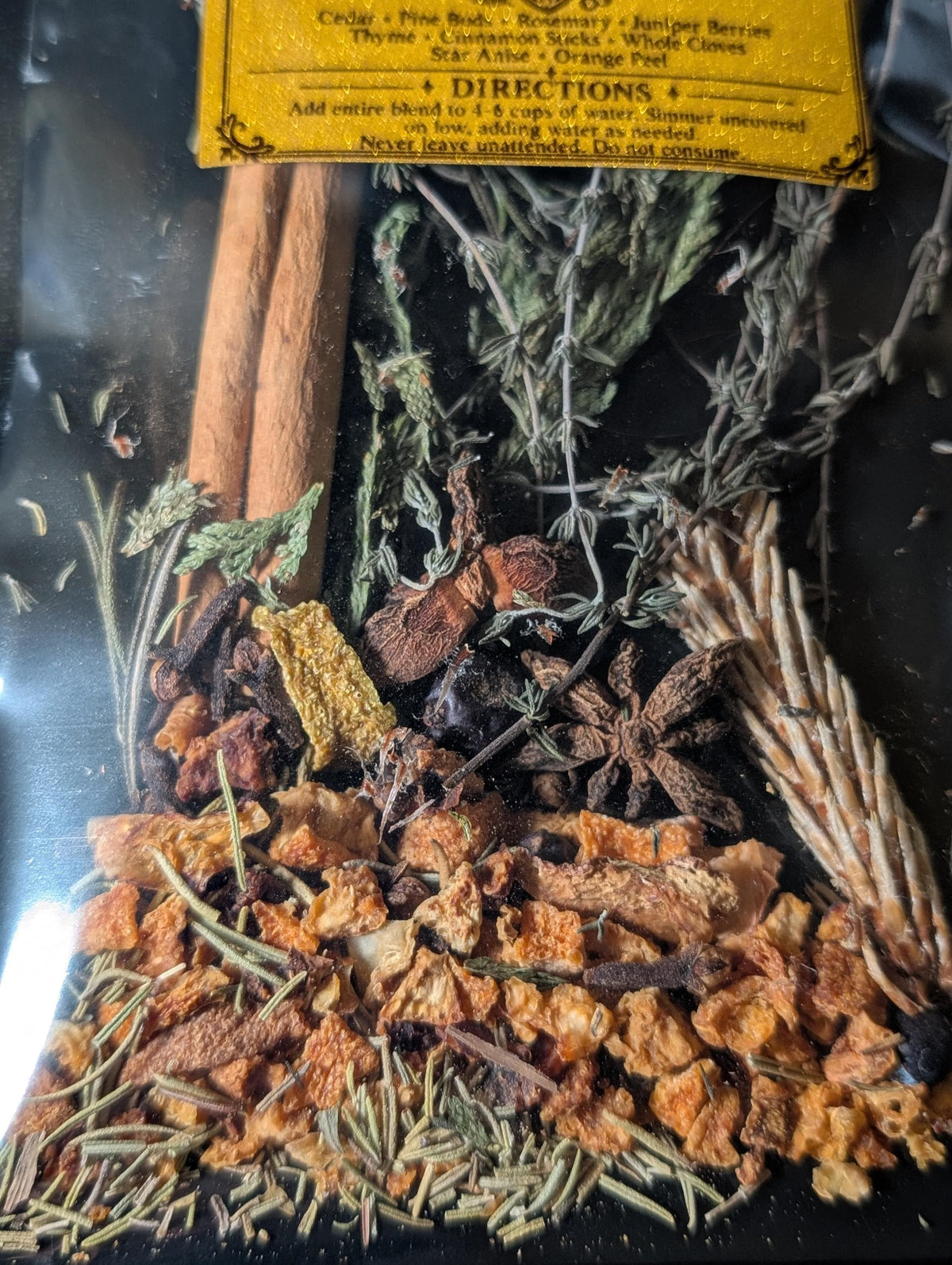 Hearth Ward Simmer Pot Blend • Home Protection and Cleansing