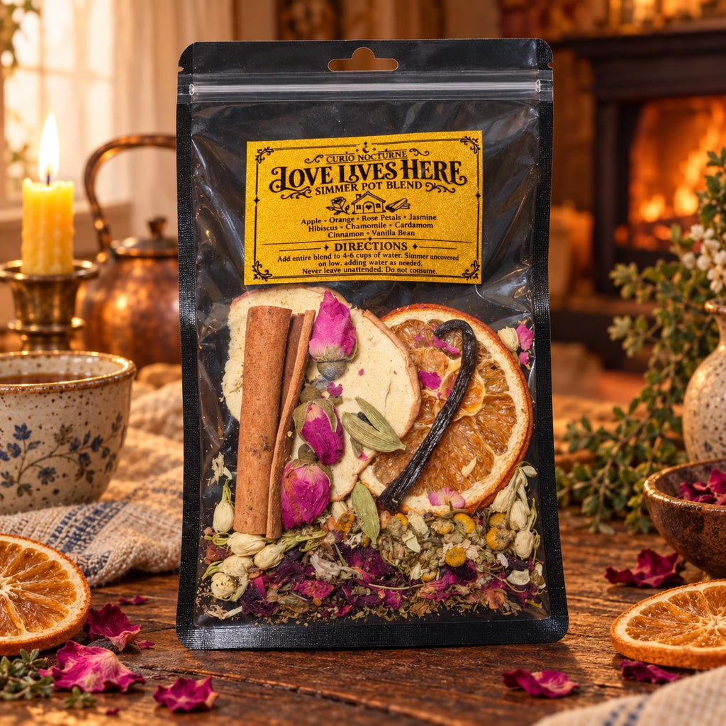 Love Lives Here Simmer Pot Blend • Loving Home, Warmth and Connection